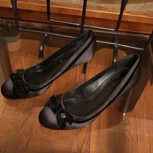 Tory Burch Shoes - 🎉CLOSET CLEAR OUT SALE🎉 TORY BURCH BLACK SHOES Tory Burch Shoes - 🎉CLOSET CLEAR OUT SALE🎉 TORY BURCH BLACK SHOES